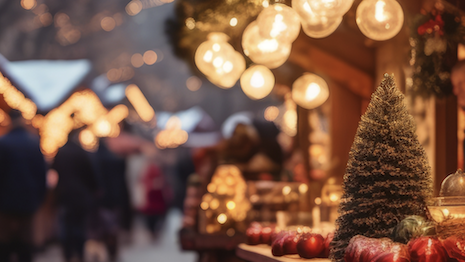 Three out of four small- to midsized U.S. retailers rely heavily on holiday sales to meet annual revenue goals. Image: Constant Contact